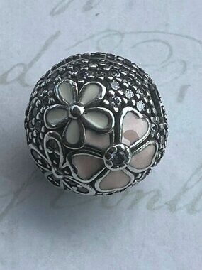 Authentic Pandora Poetic Blooms Clip # 792084CZ